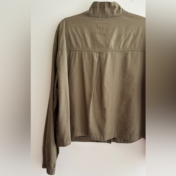 Old Navy Army Green Utility Cropped Jacket, Size Large - Picture 15 of 15